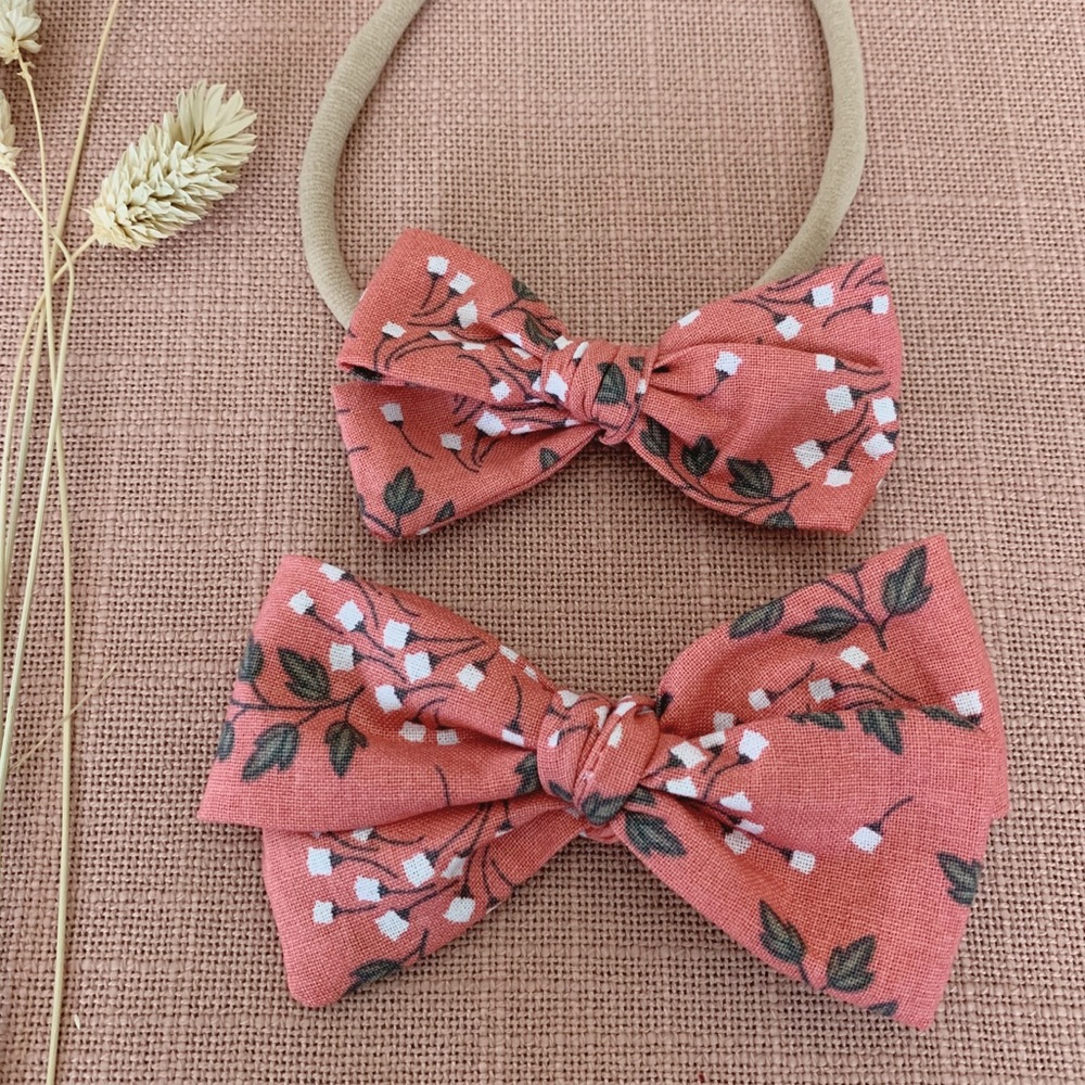 Hair bows
